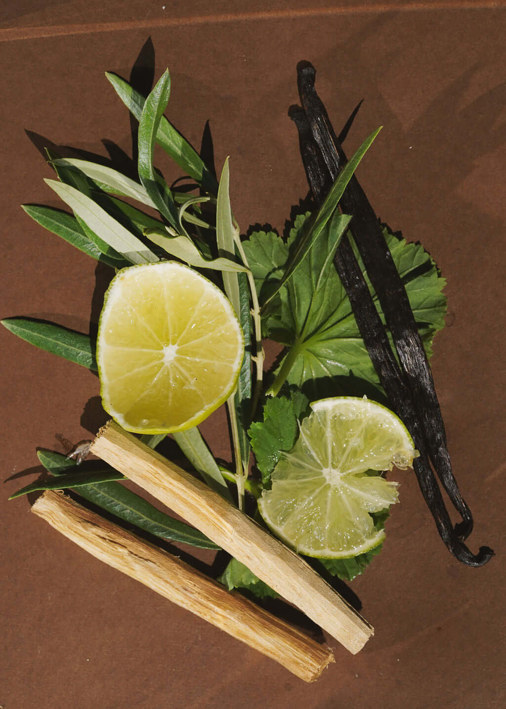 All-purpose oil with natural citrus and plant-based ingredients